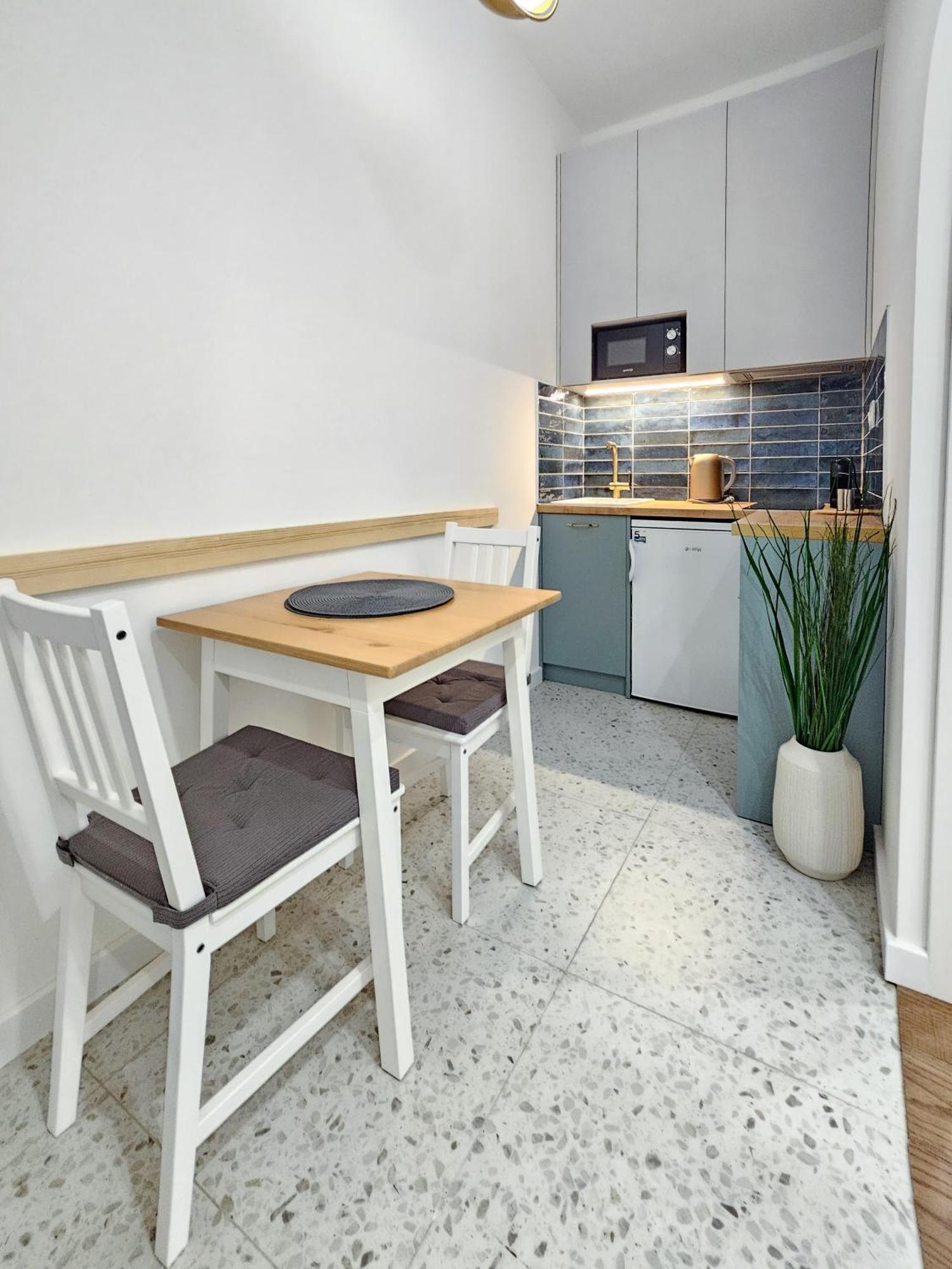 Easy Life Apartment เบลเกรด ภายนอก รูปภาพ