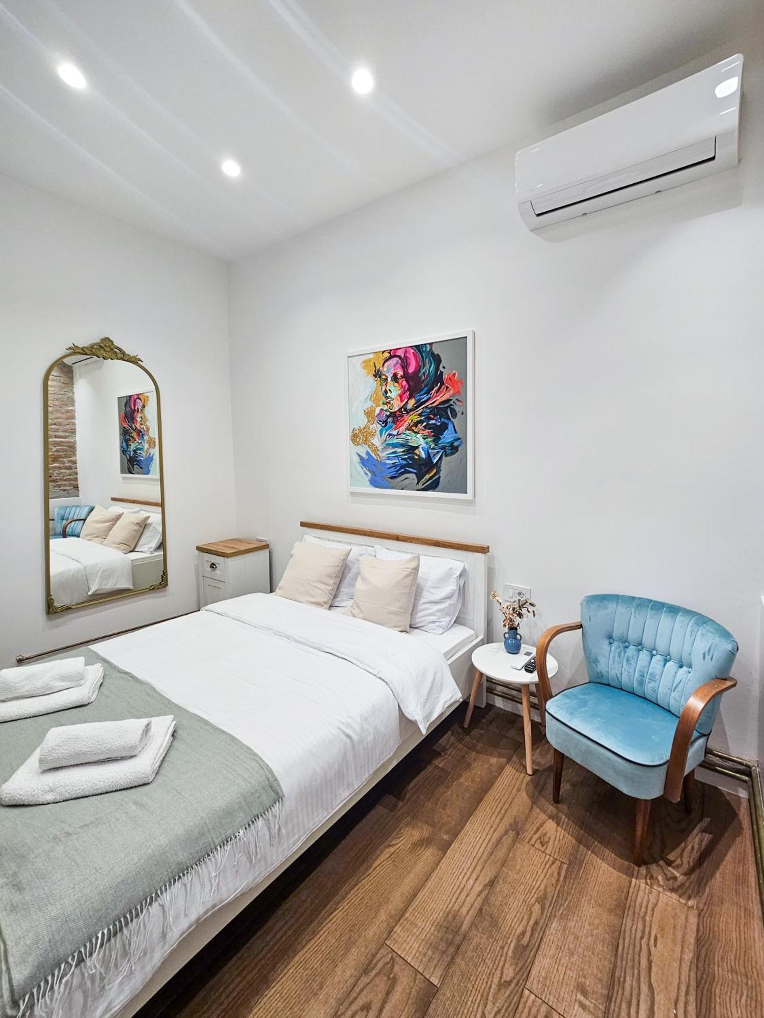 Easy Life Apartment เบลเกรด ภายนอก รูปภาพ